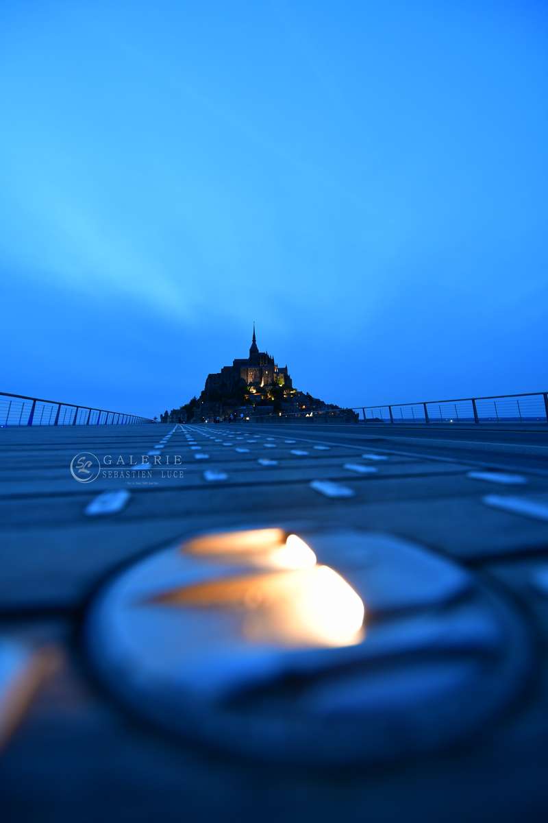 l´heure bleue - Mont Saint Michel - Photographie Photographies par thématiques Galerie Sébastien Luce