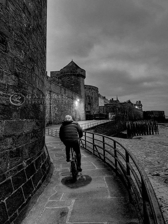 à bicyclette - Photographie Photographies par thématiques Galerie Sébastien Luce