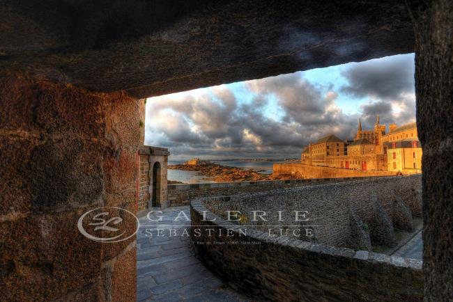 Le tour des remparts de Saint-Malo - Photographie Photographies par thématiques Galerie Sébastien Luce