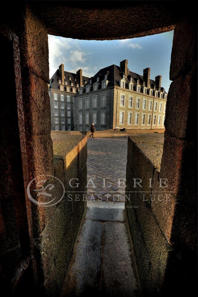 Fenêtre de Granit - St Malo - Photographie Photographies par thématiques Galerie Sébastien Luce
