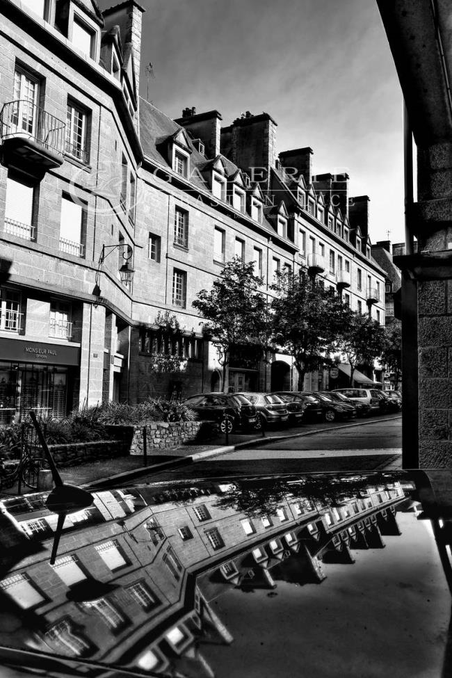 Reflets de toit - Photographie Photographies par thématiques Galerie Sébastien Luce