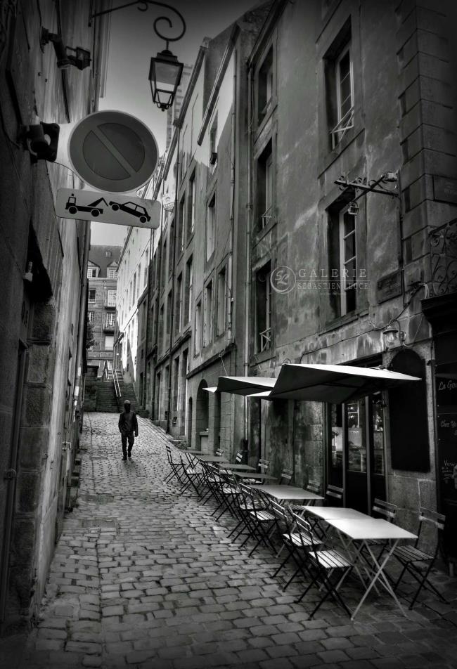 Au coin de la rue - Saint Malo - Photographie Photographies par thématiques Galerie Sébastien Luce