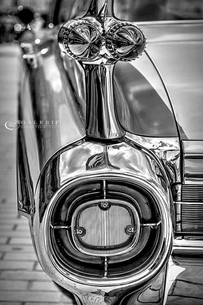 luxury car - dinard  - Photographie Photographies d'art en édition limitée Galerie Sébastien Luce