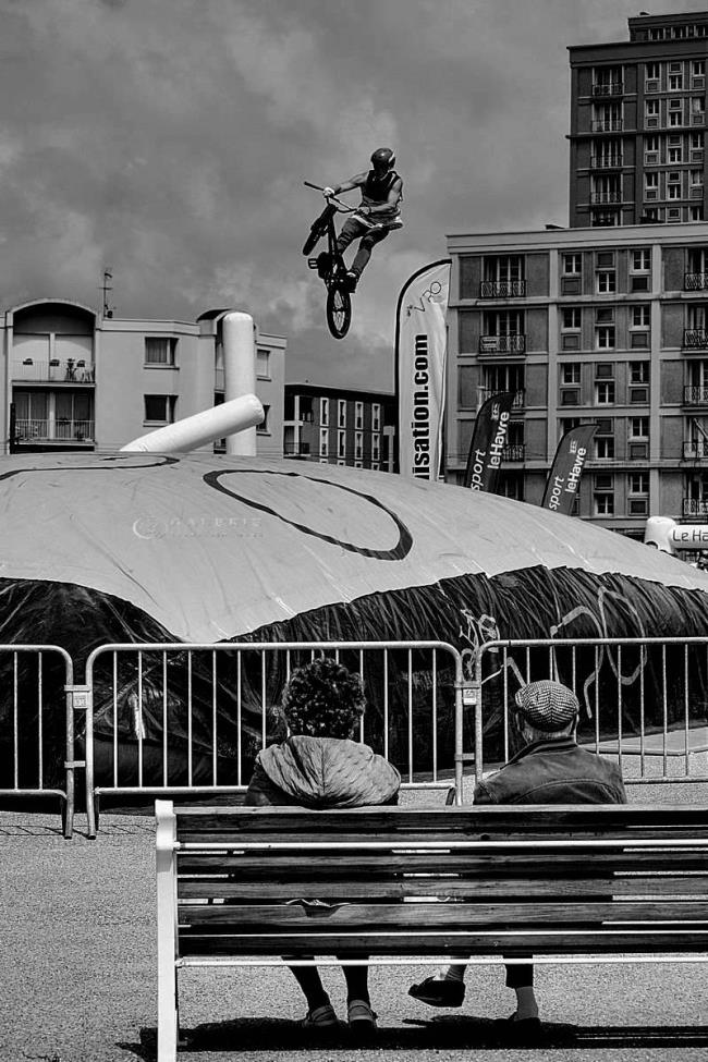 Faire le grand saut - Le Havre  - Photographie Photographies d'art en édition limitée Galerie Sébastien Luce