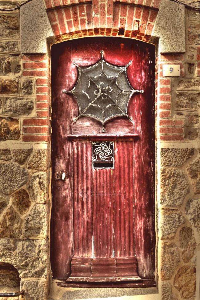 la porte de spider man - saint malo - Photographie Photographies d'art en édition limitée Galerie Sébastien Luce