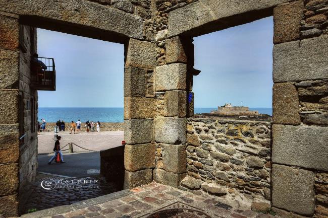 Fenêtres sur l´horizon - saint malo - Photographie Photographies d'art en édition limitée Galerie Sébastien Luce