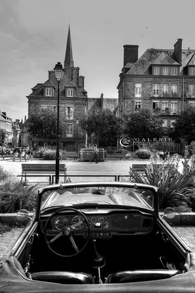 En cabriolet - Saint Malo  - Photographie Photographies par thématiques Galerie Sébastien Luce