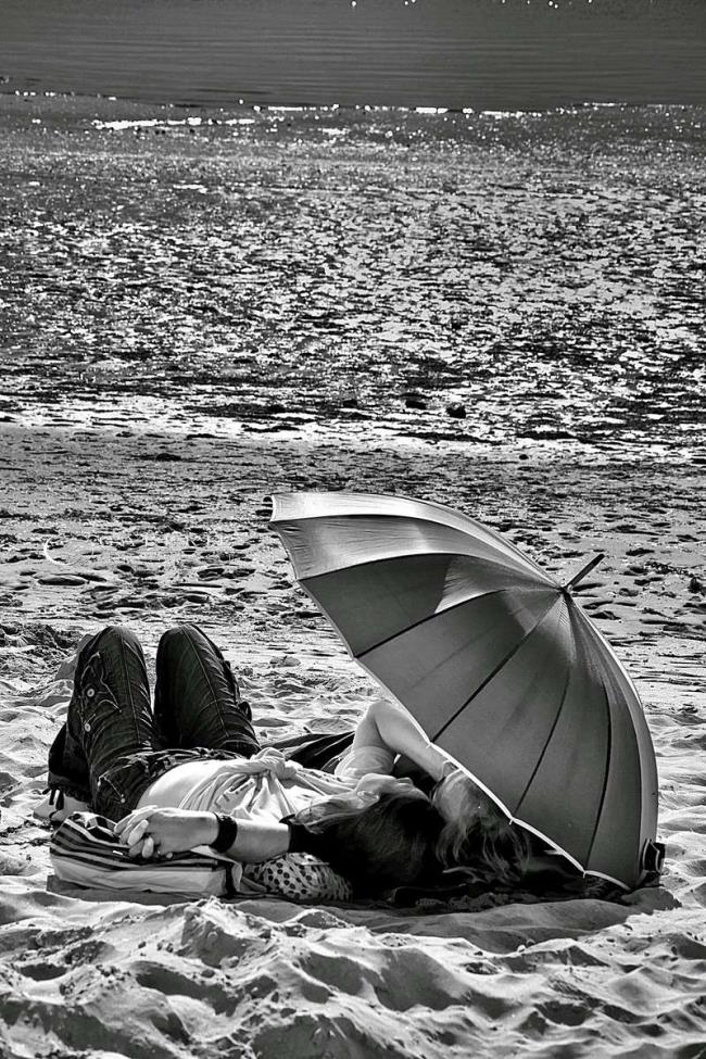 L´Amour à la plage - Photographie Photographies d'art en édition limitée Galerie Sébastien Luce