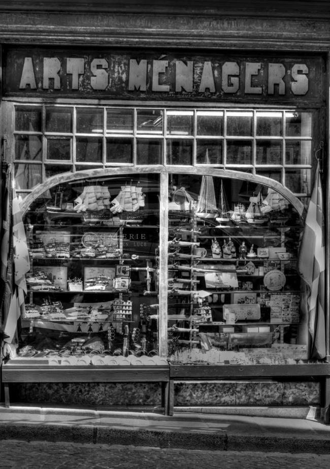 vitrine de saint malo - Photographie Photographies par thématiques Galerie Sébastien Luce