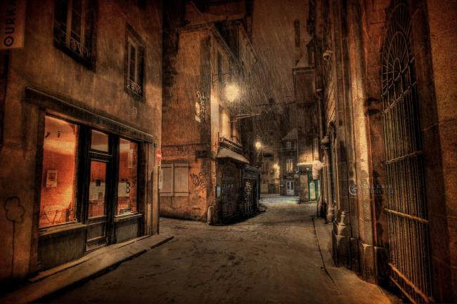 manteau blanc à saint malo - Photographie Photographies d'art en édition limitée Galerie Sébastien Luce