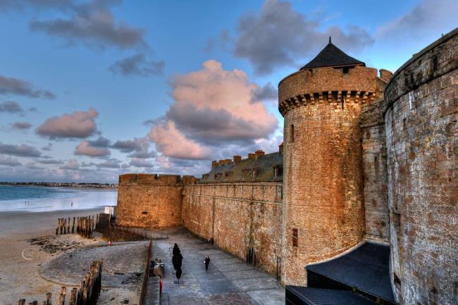 douceur sur les remparts - saint malo - Photographie Photographies par thématiques Galerie Sébastien Luce