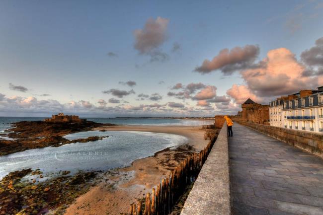 vue dans haut - saint malo - Photographie Photographies d'art en édition limitée Galerie Sébastien Luce