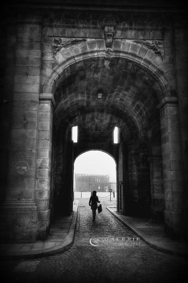 vers la lumière - st malo - Photographie Photographies d'art en édition limitée Galerie Sébastien Luce