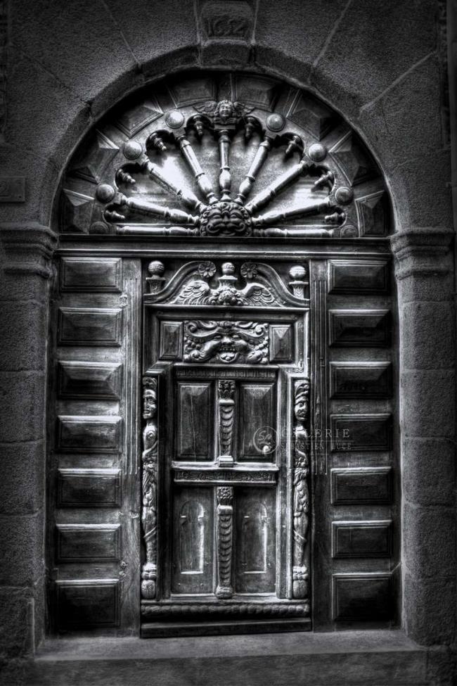devant la porte - saint malo - Photographie Photographies par thématiques Galerie Sébastien Luce