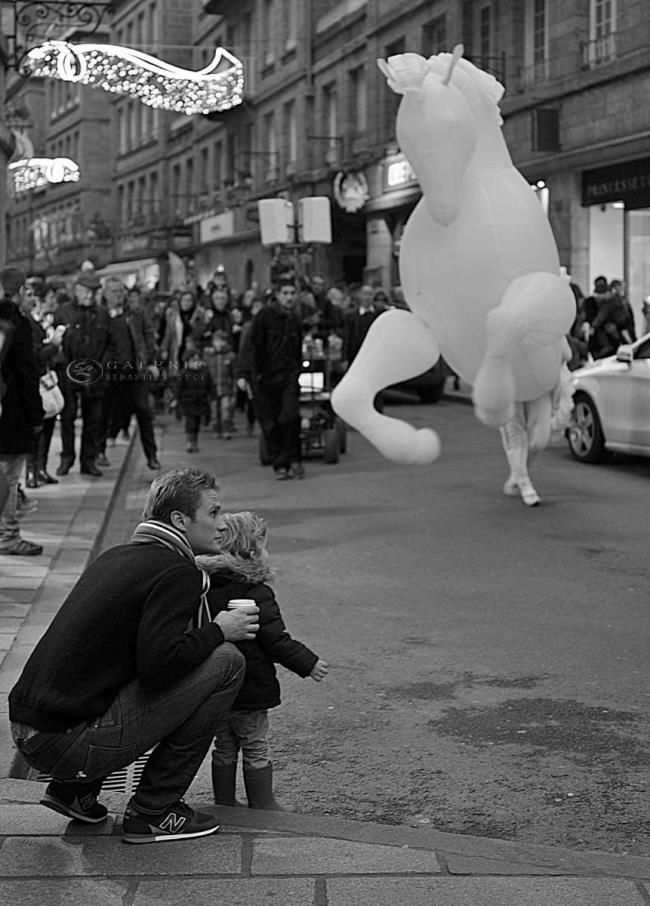 spectacle de rue - saint malo - Photographie Photographies par thématiques Galerie Sébastien Luce