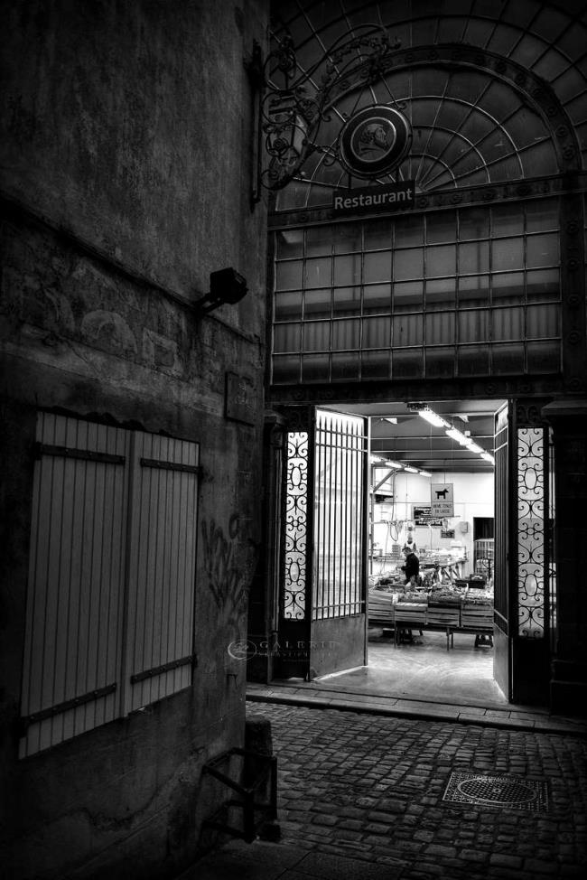 Le Marché la Halle au Blé - Saint Malo - Photographie Photographies d'art en édition limitée Galerie Sébastien Luce